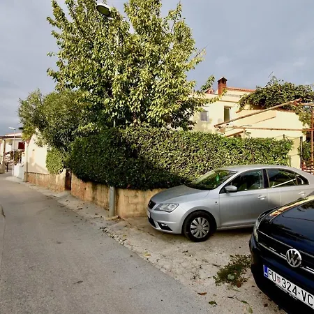 Vendégház Holiday Apartments Medulin