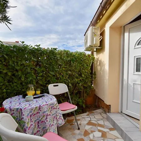 Holiday Apartments Medulin Guest house