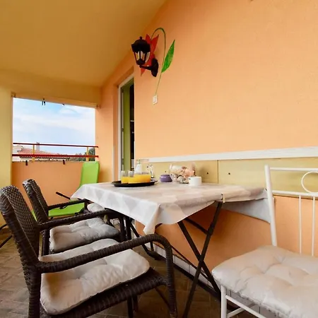 Guest house Holiday Apartments Medulin Medulin