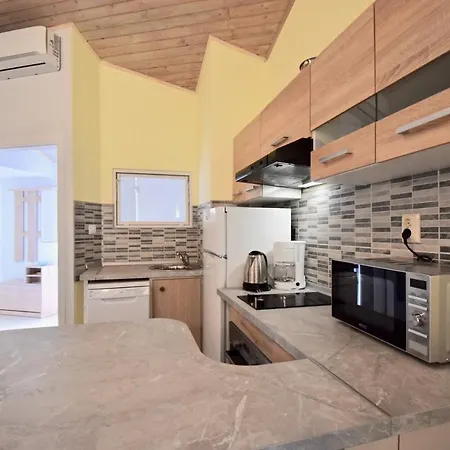 Holiday Apartments Medulin 3*